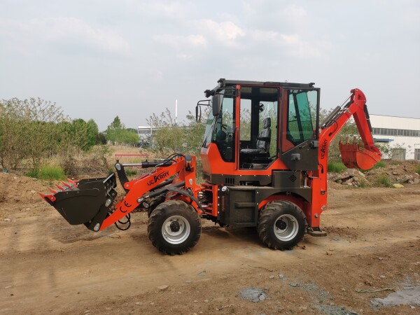 Multi-Functional Mini Loader Busy at Both Ends